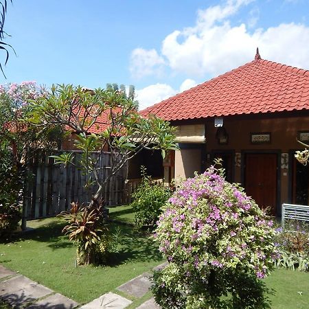 Pondok Shindu Guest House Pemuteran  Exterior photo